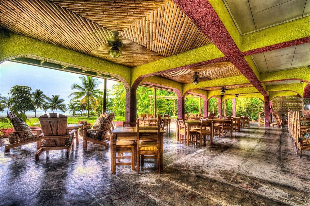 Iguana Lodge Beach Resort Puerto Jimenez Exterior photo