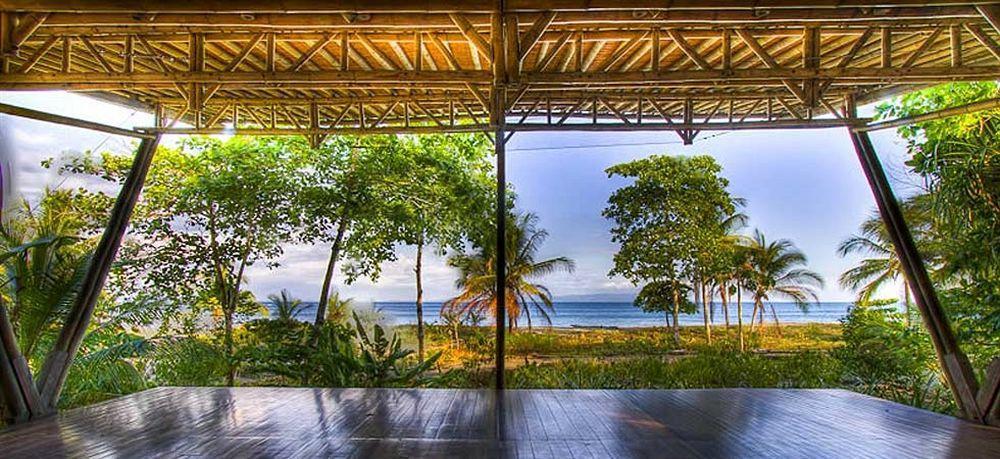 Iguana Lodge Beach Resort Puerto Jimenez Exterior photo