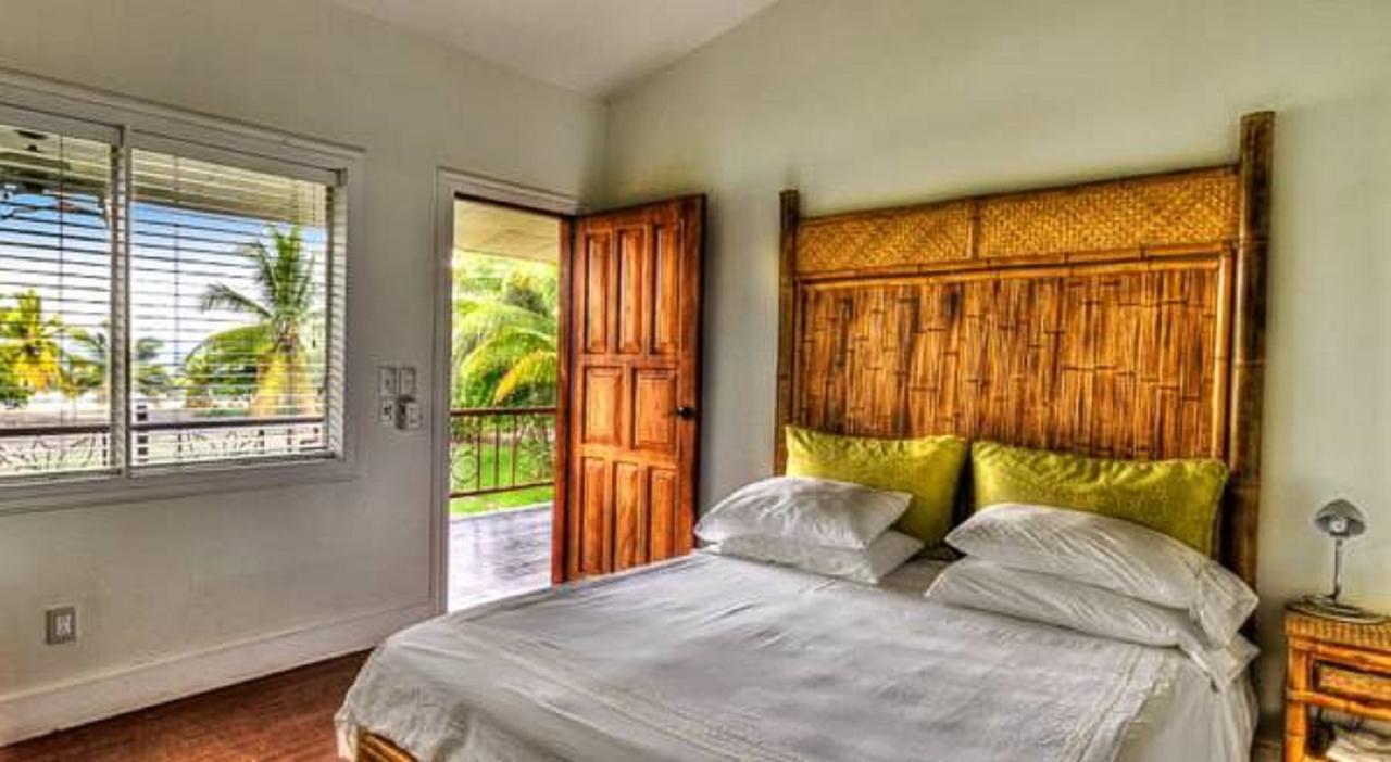 Iguana Lodge Beach Resort Puerto Jimenez Exterior photo