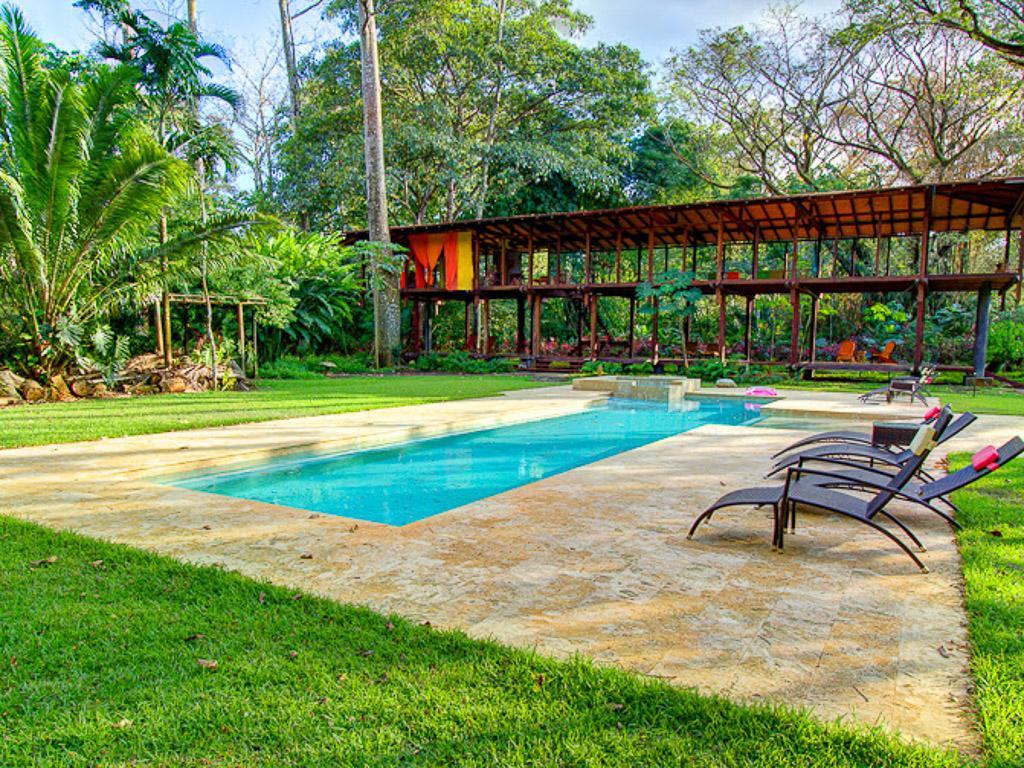 Iguana Lodge Beach Resort Puerto Jimenez Exterior photo
